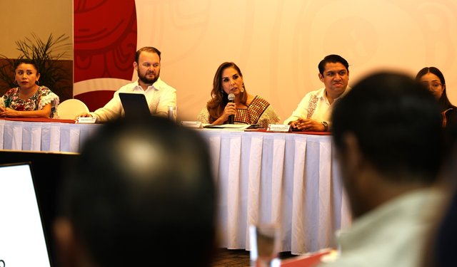 Instalación y Primera Sesión COPLADEST